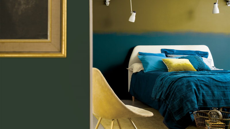 Warna Cat Yang Bagus Untuk Kamar biru dan emas
