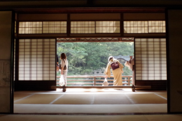 Shoji