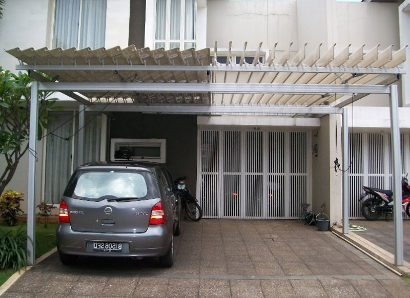 Gambar Model Garasi Samping Rumah Kanopi Baja Ringan
