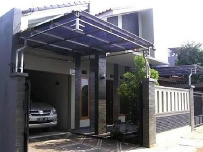 Garasi Mobil Samping Rumah Model Tertutup