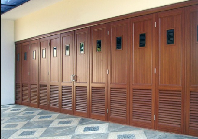 Model pintu garasi kayu jati