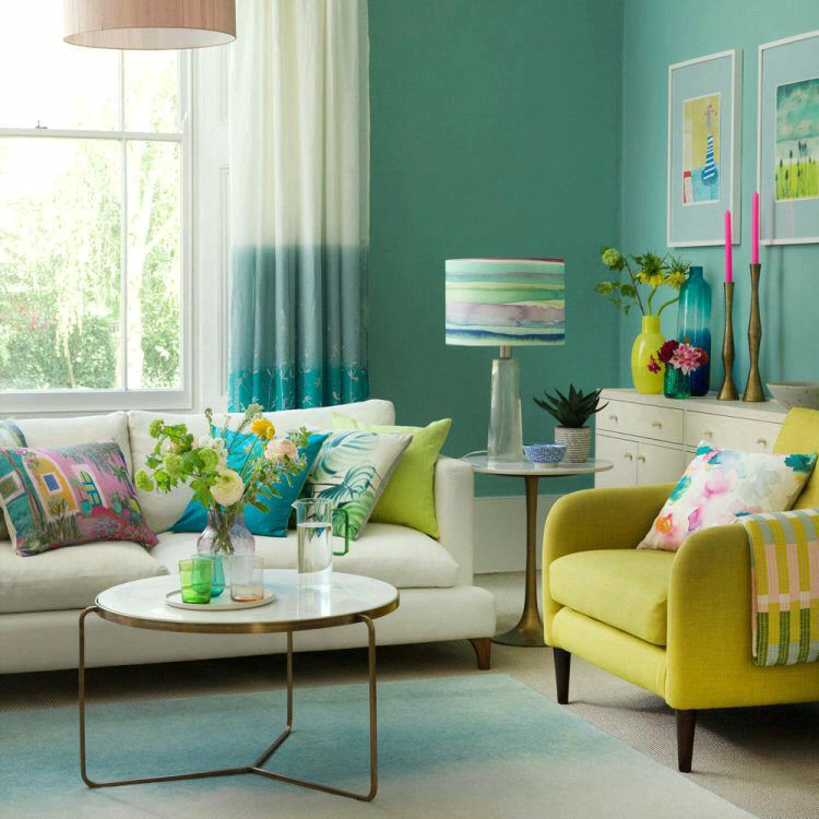 Desain Interior Penuh Warna
