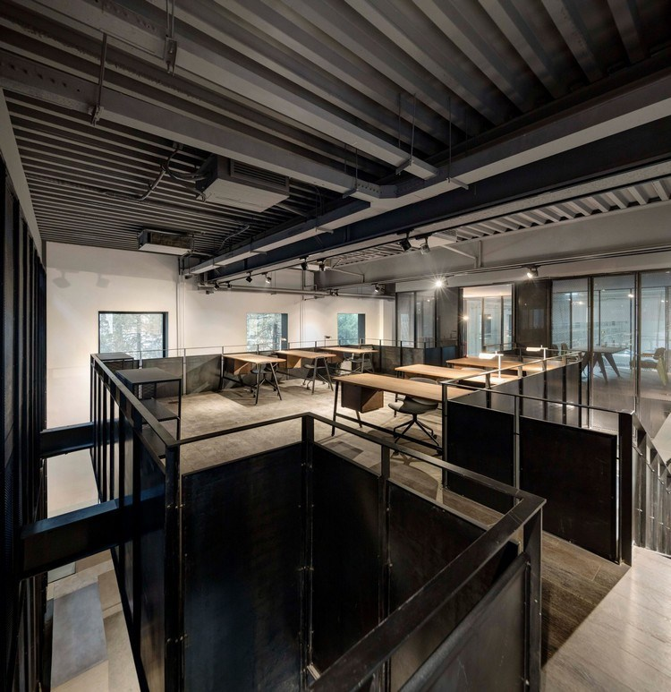 Nuansa Industri Yang Mewah