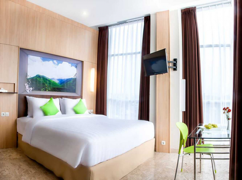 Interior Kamar Hotel Natural