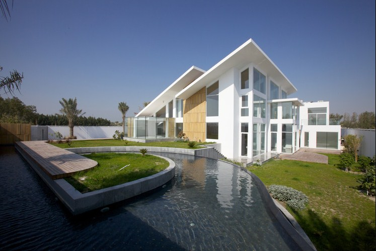 Desain Atap Miring Rumah Minimalis