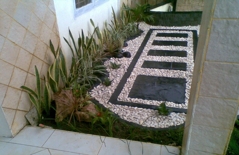 Desain halaman depan rumah untuk Rumah 5 x 6