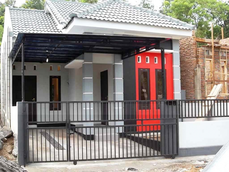 Atap dari kanopi baja ringan