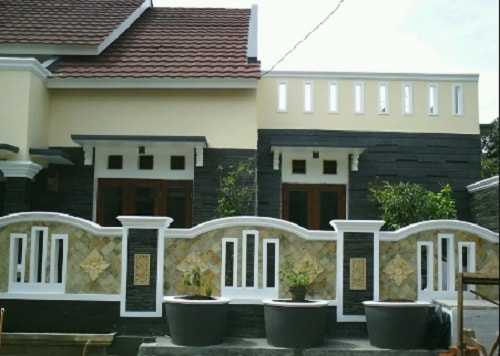 Rumah Minimalis dengan Batu Alam