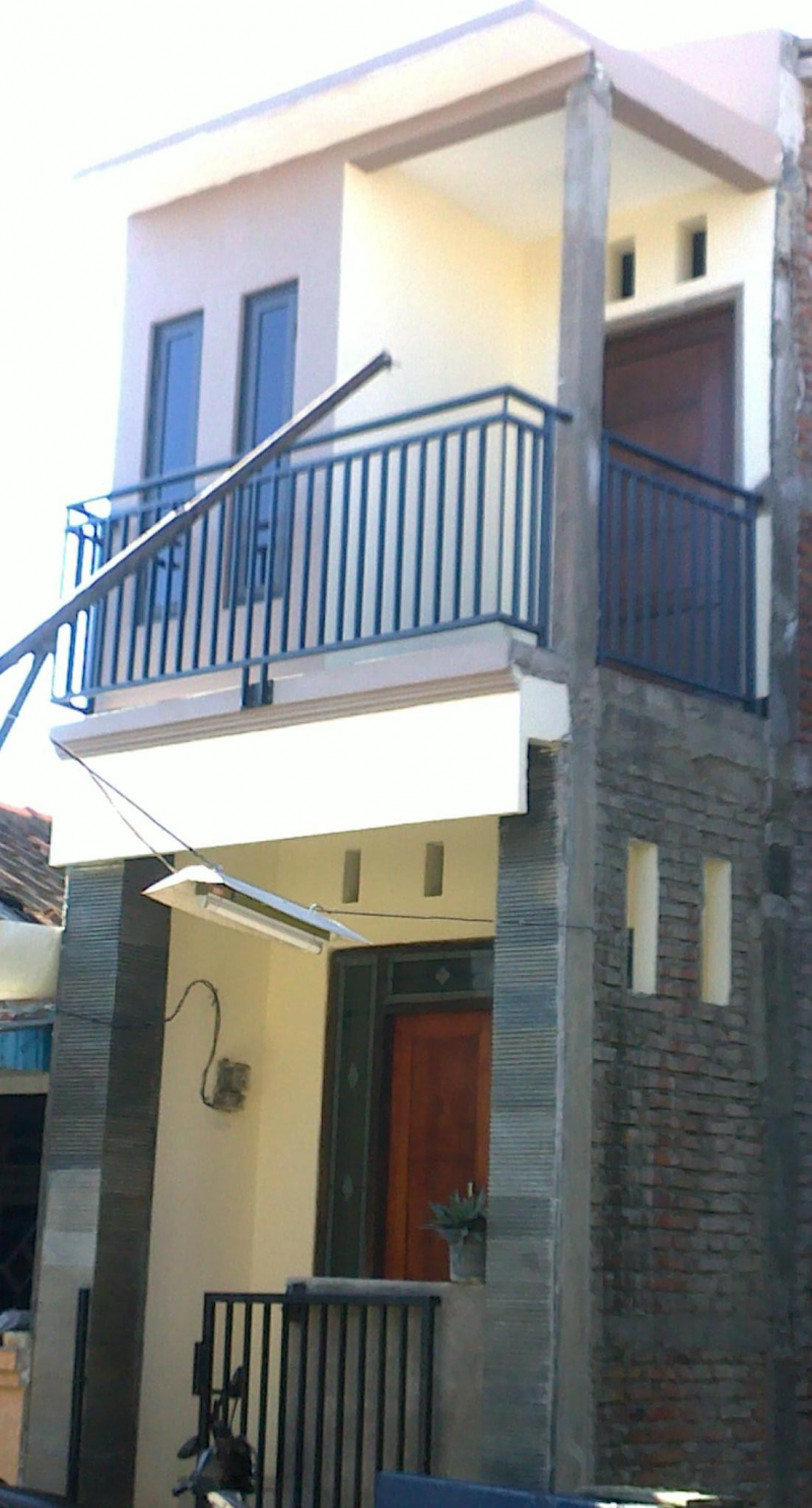 DESAIN RUMAH DUA LANTAI TAMPAK DEPAN