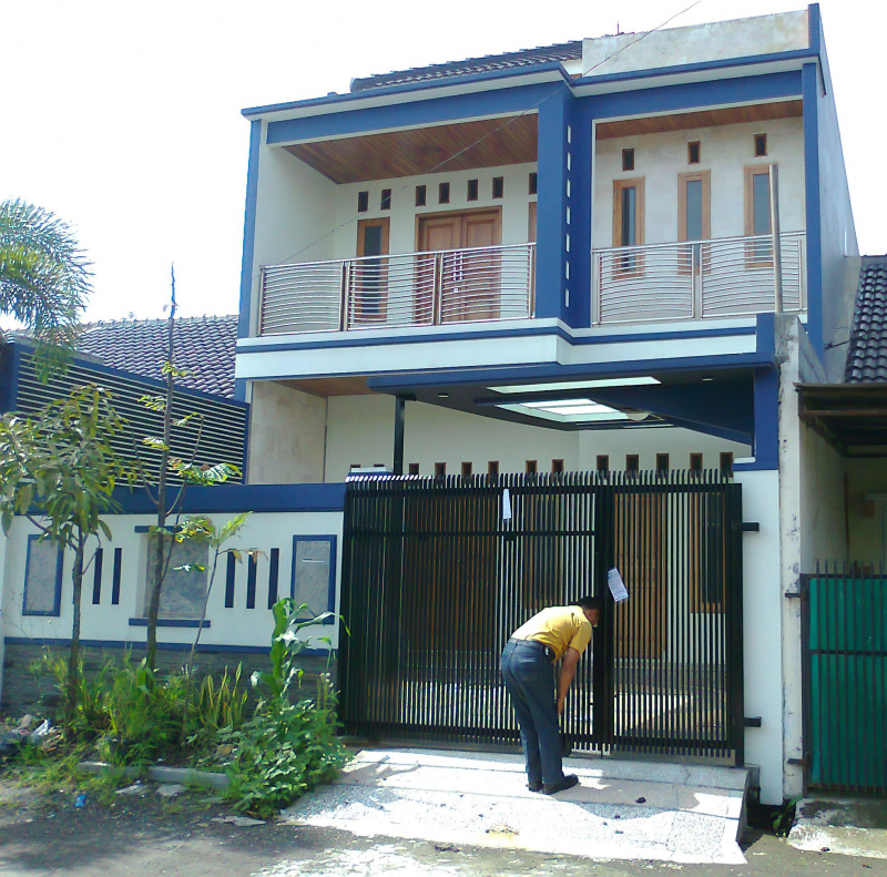 Atap Rumah Minimalis 2 Lantai Tanpa Genteng