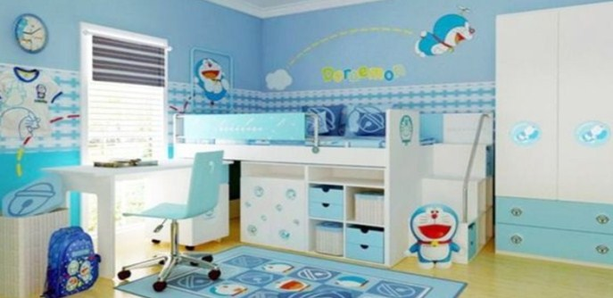 Tempat tidur bertingkat dengan tema langit dan Doraemon