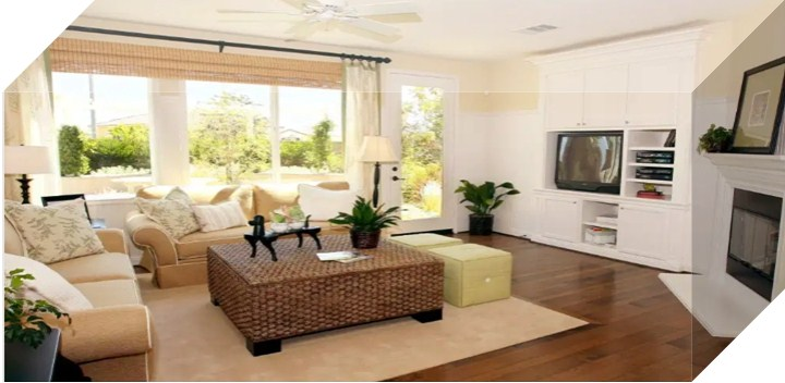 Desain rumah klasik dengan ruang keluarga yang nyaman