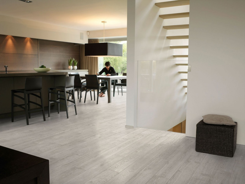 Desain Rumah Klasik Modern 2 Lantai Terbaik