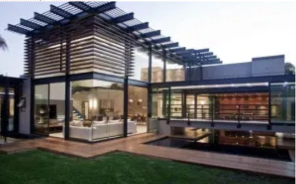 Konstruksi baja 2 lantai minimalis modern