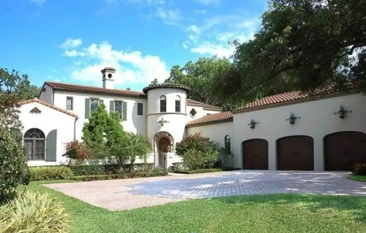 Desain Rumah Mediterania Gaya Spanyol