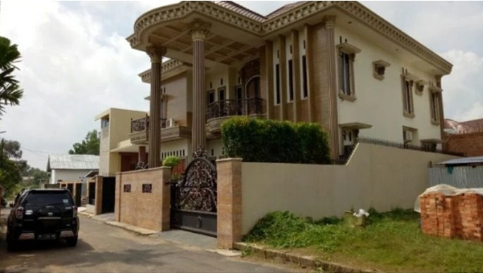 Desain Rumah Mewah Klasik