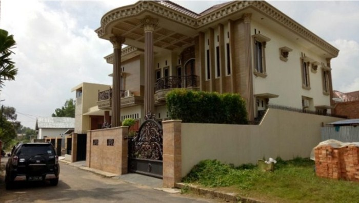 Desain Rumah Mewah Renovasi