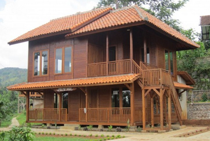Desain Rumah Panggung Dua Lantai