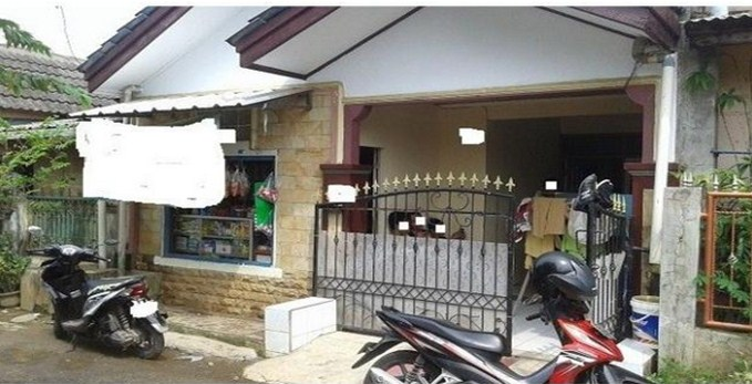 Desain Rumah Plus Warung di Halaman Depan Rumah