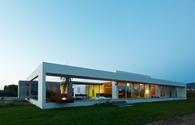Desain Rumah Minimalis Bergaris