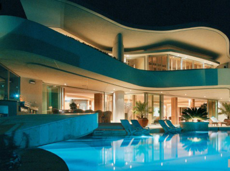 Gambar Desain Rumah Super Mewah 2 Lantai