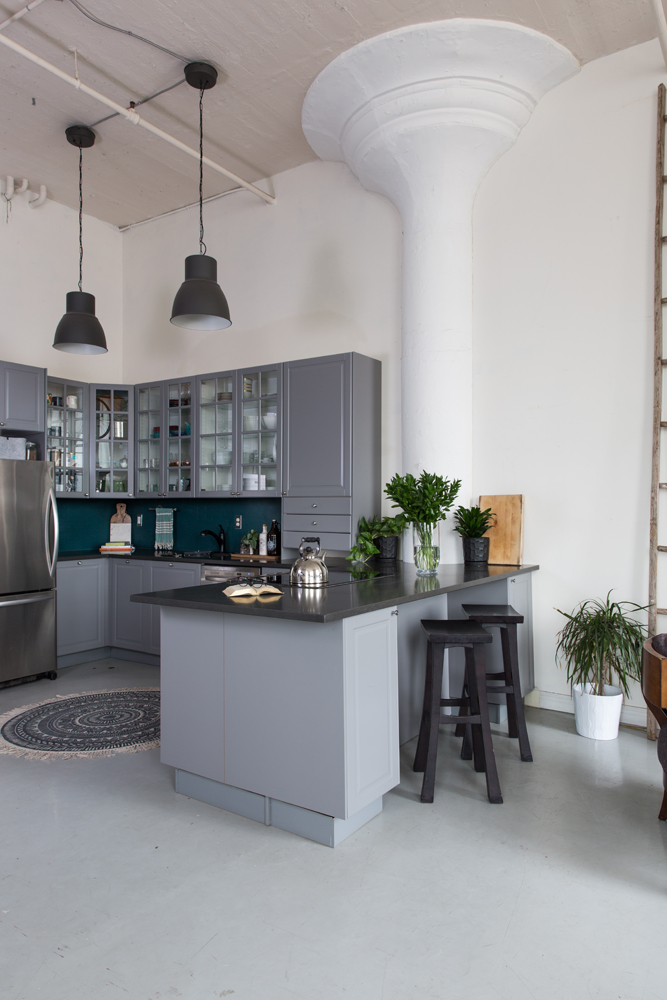 Harus pintar menyiasati desain untuk dapur kecil