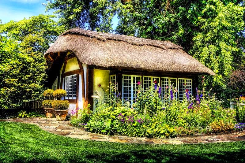 Contoh Gambar Desain Rumah Unik dan Murah