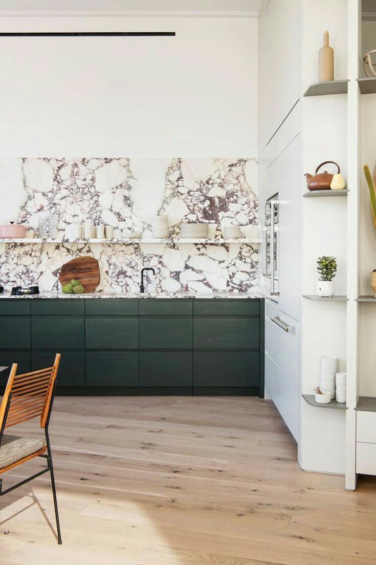 Masukan elemen-elemen natural pada ruang dapur minimalis anda