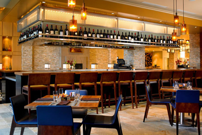 Dekorasi Bar Cafe