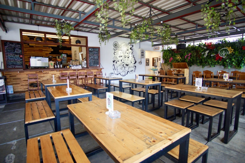 Dekorasi Cafe Anak Muda