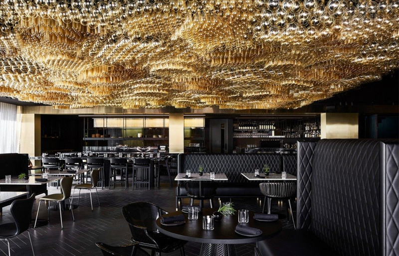 Interior cafe yang unik