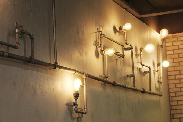 Pencahyaan dan lampu cafe