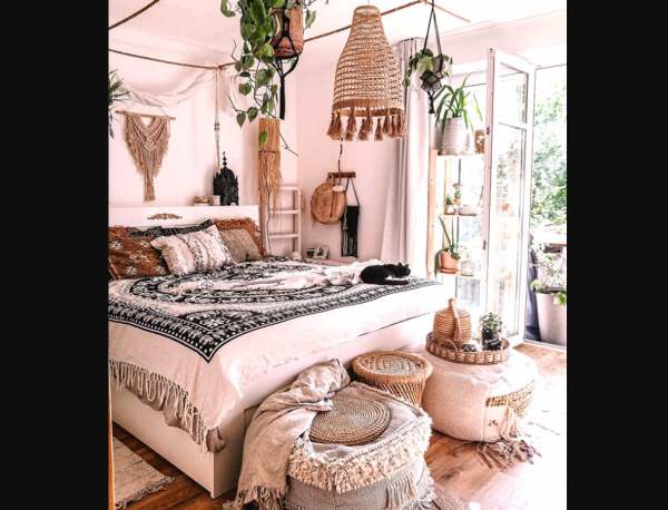 Bantal dan tekstil beraneka ragam