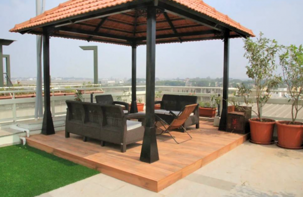 Rooftop dengan Gazebo