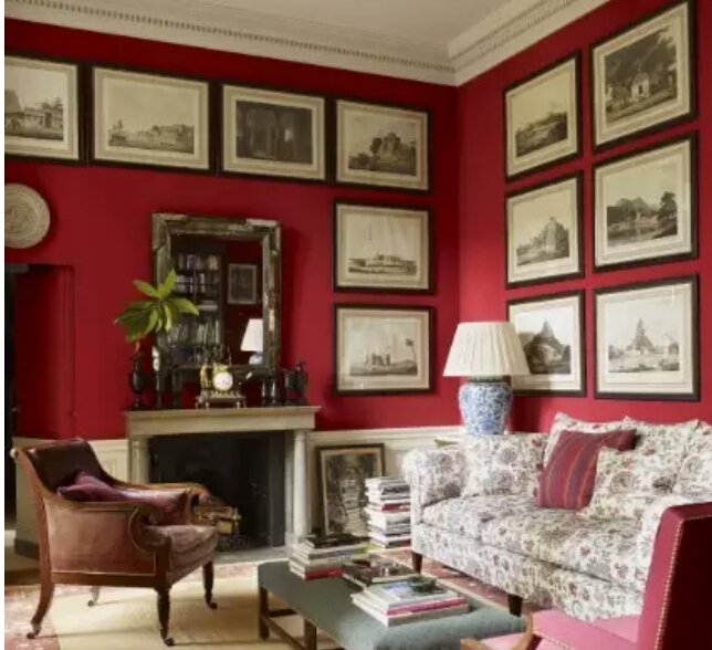 Warna ruang Tamu yang Bagus merah maroon