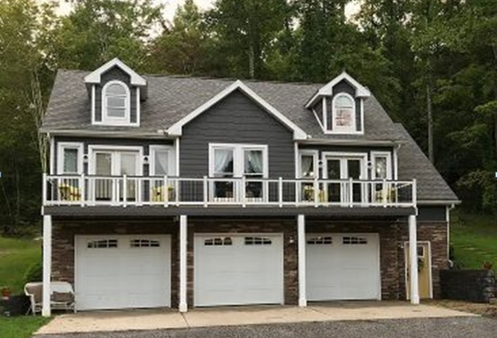 Garasi 2 Lantai 3 Ruang (dark brown)