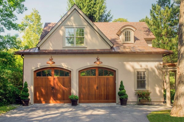 Garasi Pale Orange double Gate