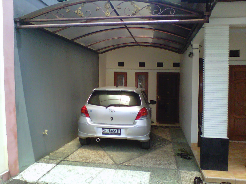 Gambar Garasi Mobil Depan Rumah Simple