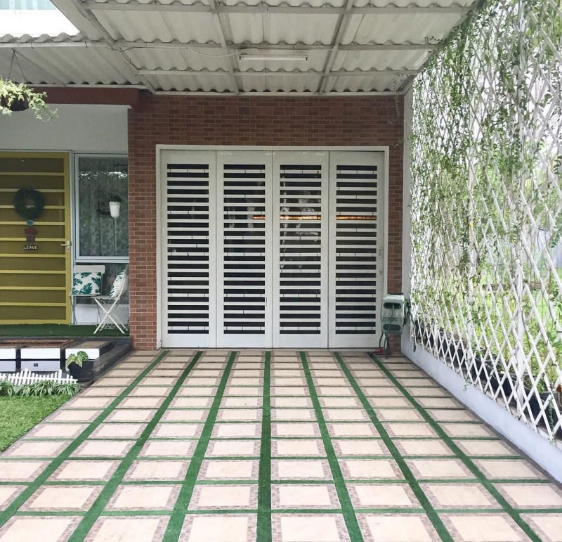 Garasi mobil minimalis Nuansa natural