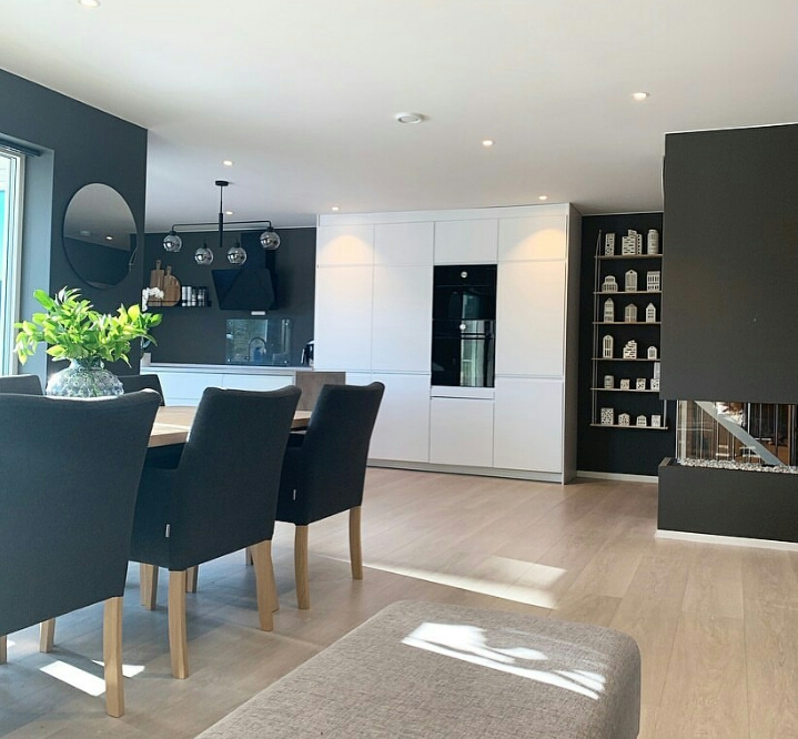 Desain Interior Rumah Modern Storage tertutup