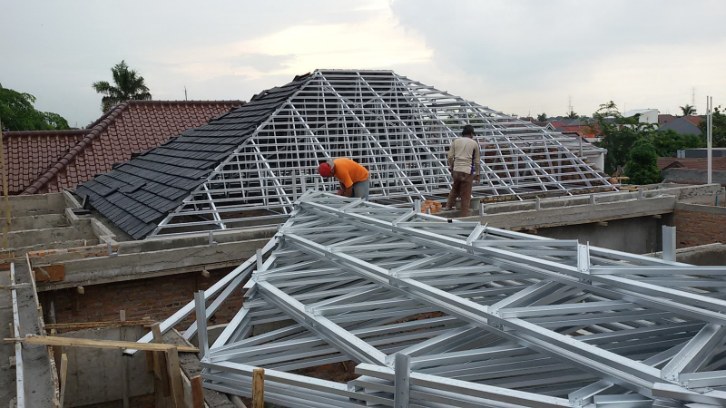 Jenis dari baja ringan