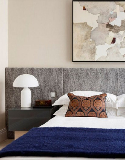 Desain Interior Kamar dengan warna-warna berani