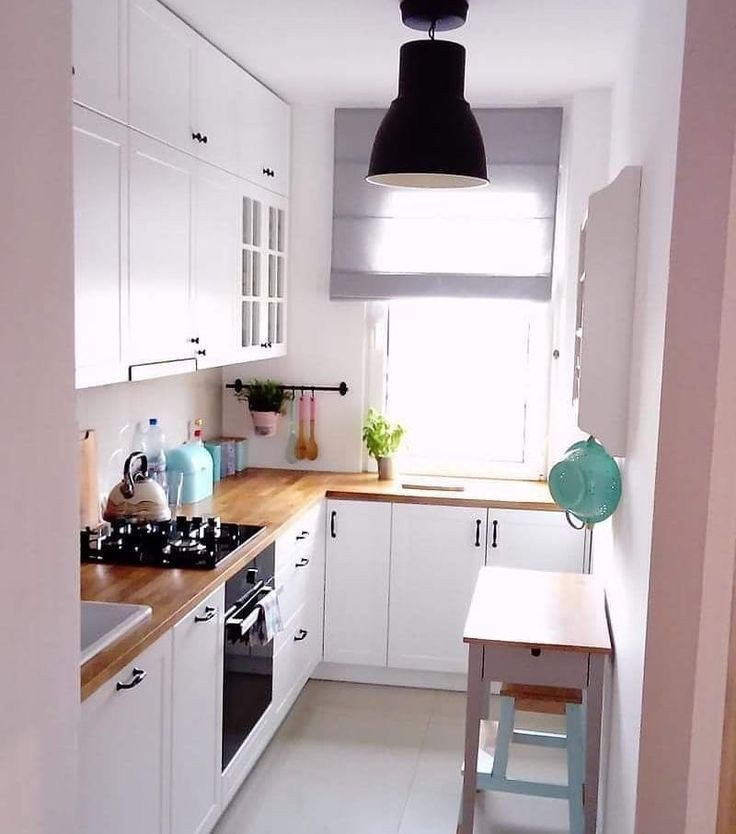 Desain Rumah 4 x 10 dengan menggunakan dapur minimalis