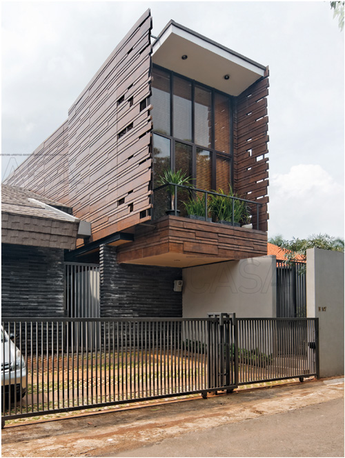 Desain Rumah Idaman Tropis Modern Dua Lantai