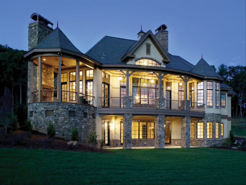 Desain Rumah Ala Eropa Konsep Natural