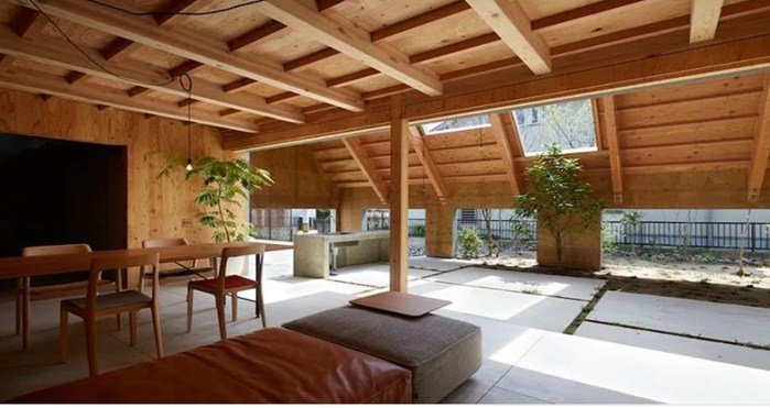 Interior Rumah Ala Jepang dengan open space serta pencahayaan alami