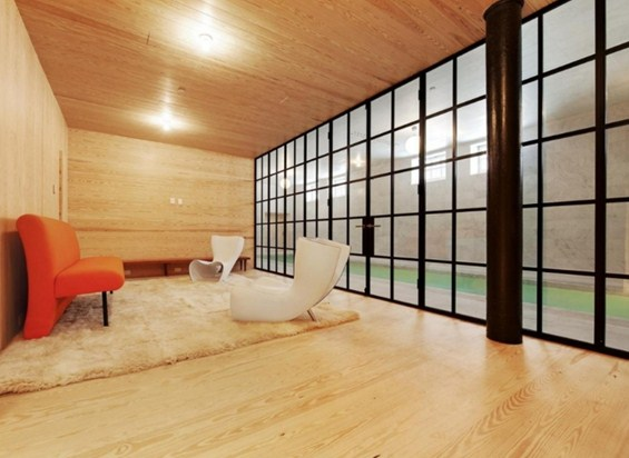 Interior rumah jepang dengan warna netral