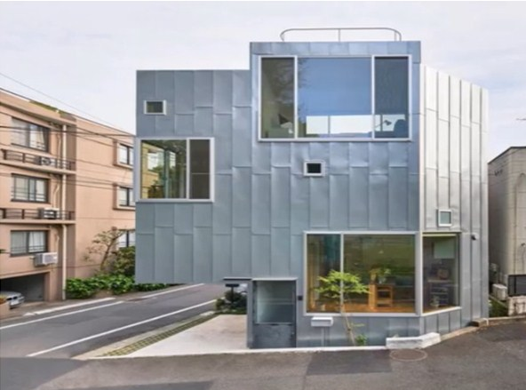 Desain rumah mungil dengan area parkir