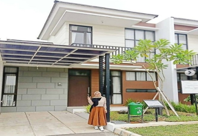 Rumah minimalis tampak depan 2 lantai