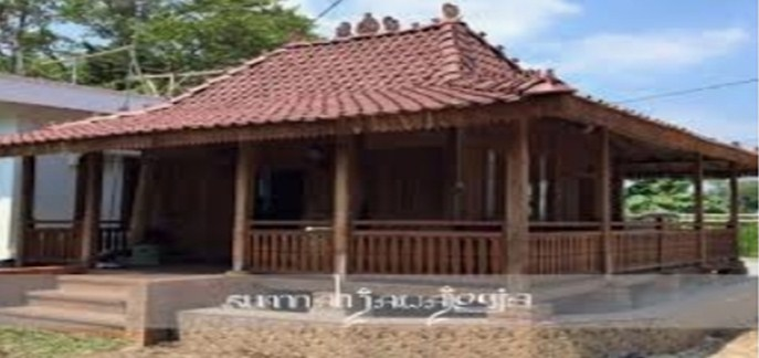 Desain Model rumah kampung panggung